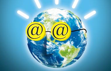 首都機(jī)場(chǎng)打造“互聯(lián)網(wǎng)+”機(jī)場(chǎng)乘客通過(guò)微信可完成掃碼安檢等自助服務(wù)